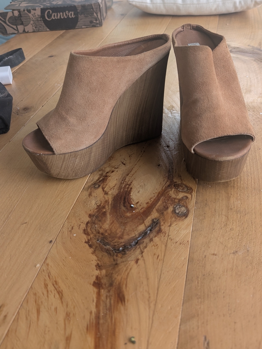 Steve Madden Tan Suede Platform Wedge Mules